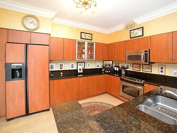 3rd image of 233 S Federal Highway Apt 409