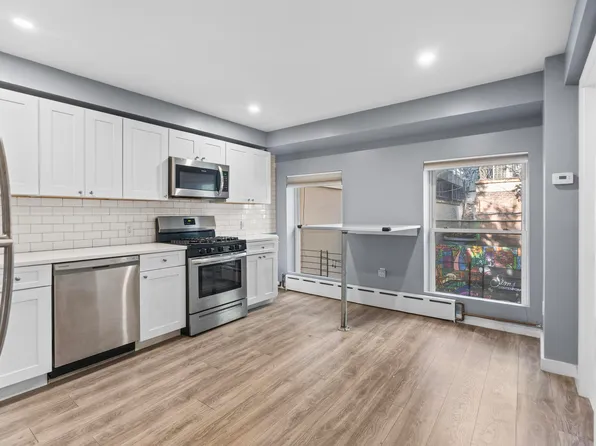 509 West 23rd Street image 7 of 19