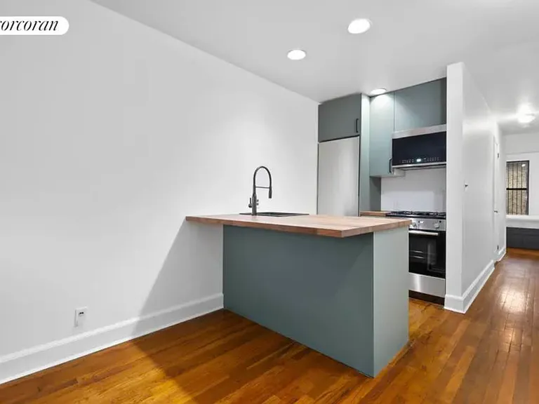 451 Bergen St #2L — Photo 1
