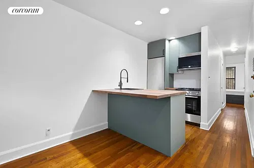 451 Bergen St #2L Photo 1 451 Bergen St #2L Photo 1