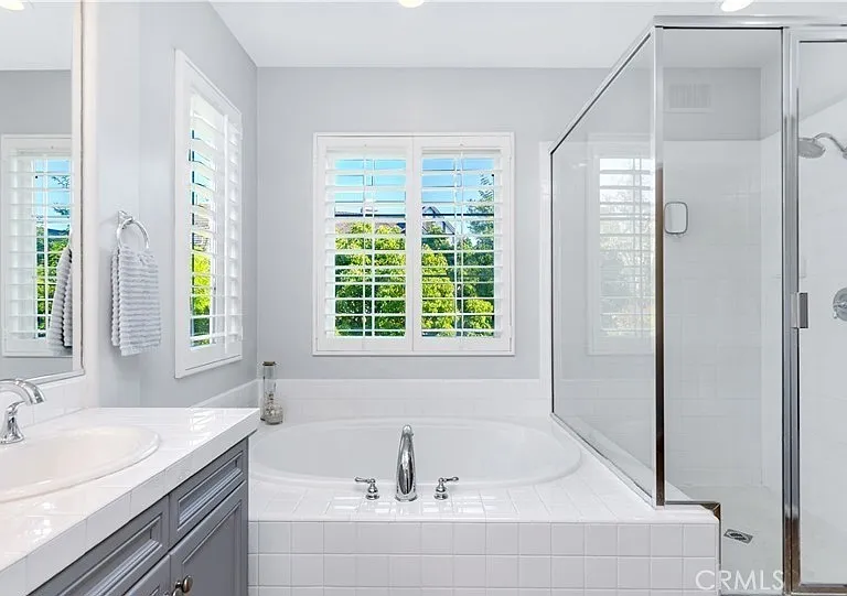 12 Merriweather Pl — Photo 38