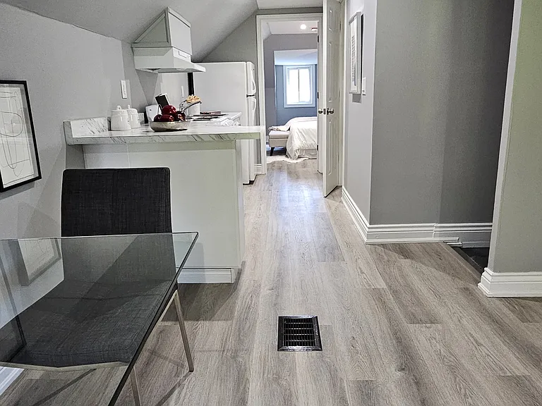 214 Rosslyn Ave S #2 — Photo 14