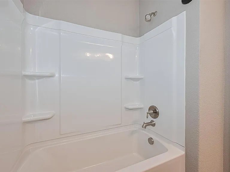 5327 Silver Ledge Dr — Photo 31