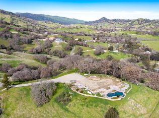 7038 Robindale Ln, Vacaville, CA 95688
