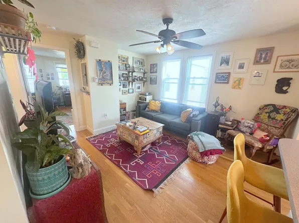 397 Columbia St, Cambridge, MA 02141