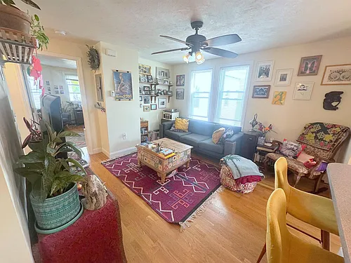 397 Columbia St Photo 1