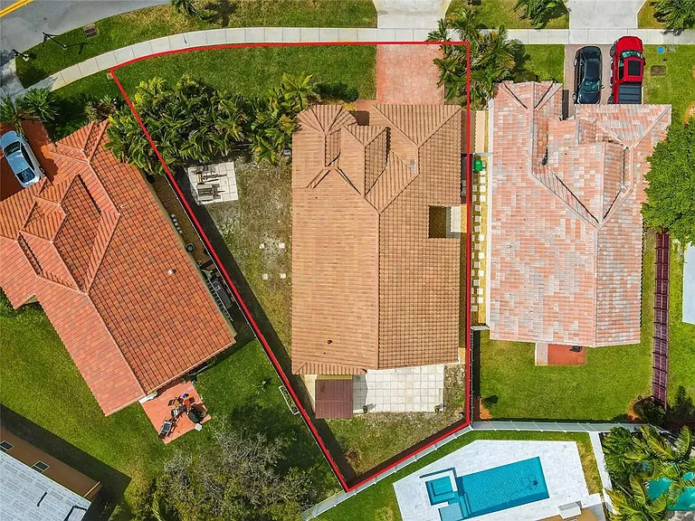 5101 SW 134th Ave — Photo 17