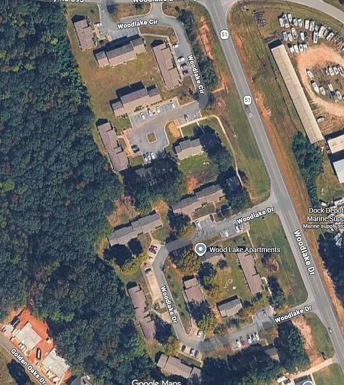 Woodlake — Photo 1