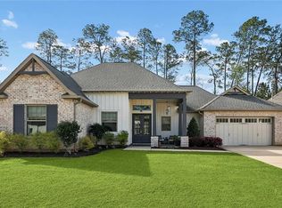 452 Blue Heron Ln, Madisonville, LA 70447