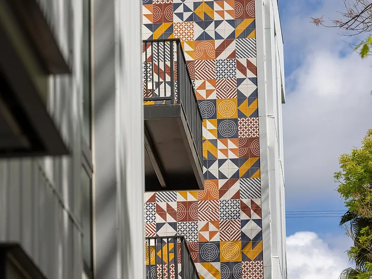 20th Place Sacramento — Photo 11