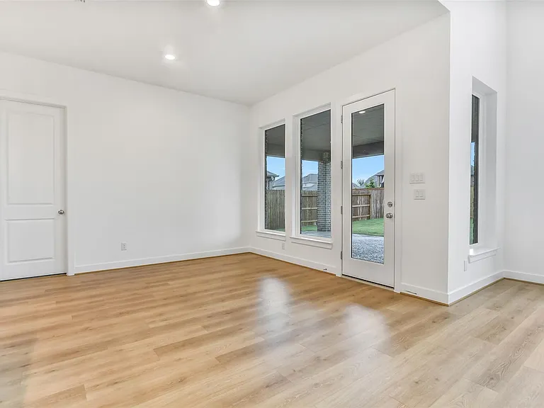 1673 Birch Lake Bnd — Photo 14