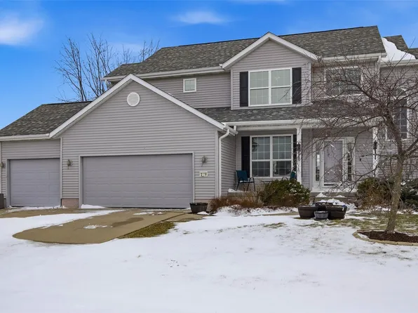 2499 Plymouth St, Marion, IA 52302