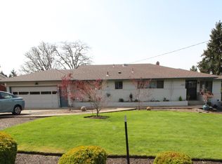 1952 Lambert St, Eugene, OR 97405