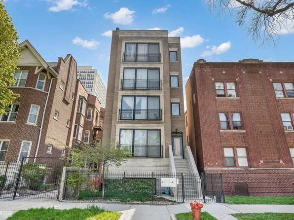 3565 S King Dr Unit 4, Chicago, IL 60653