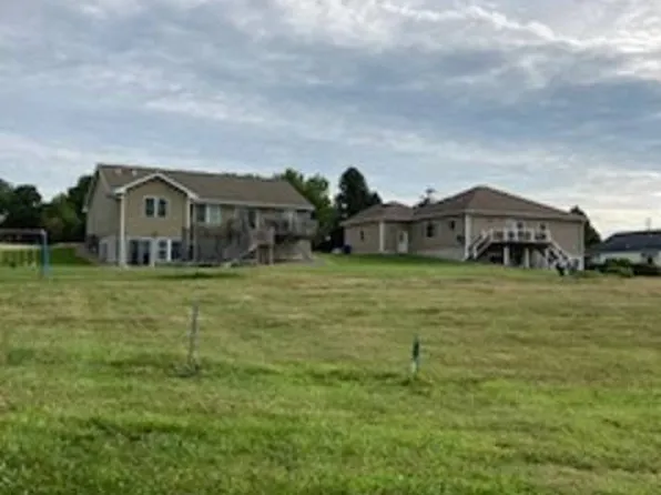 504 W Leblanch St, Hartington, NE 68739