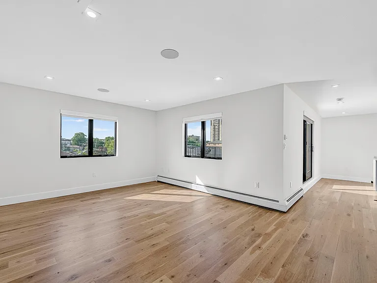 1157 Inwood Ter — Photo 28
