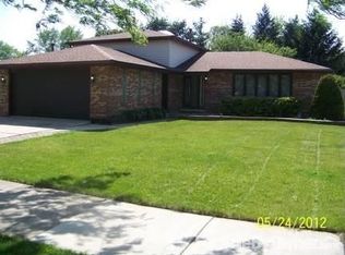 18048 65th Ave, Tinley Park, IL