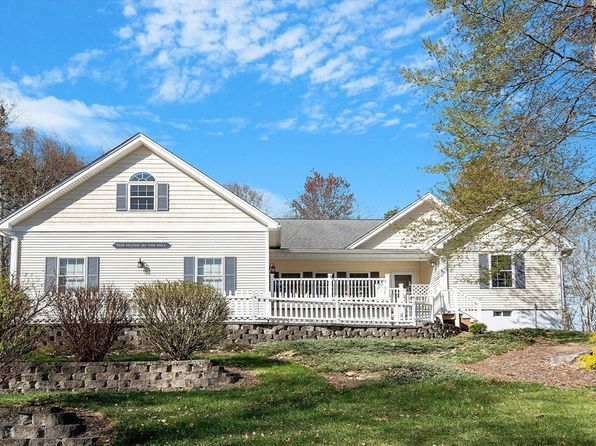 5 Richards Way, Lunenburg, MA 01462
