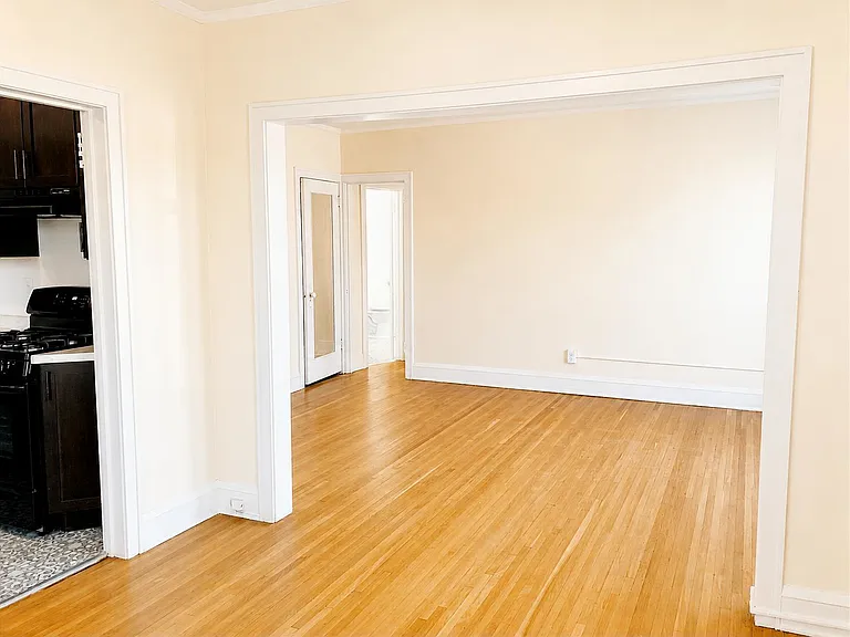 170 Summit Ave — Photo 34