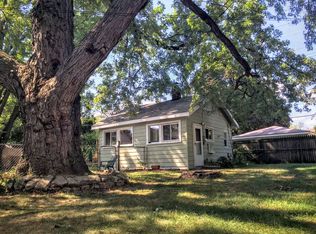 915 1/2 E 13 Mile Rd, Royal Oak, MI 48073