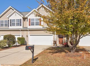 3 Rivers Edge Cir, Simpsonville, SC 29680