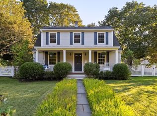 4 Windemere Park Ext, Manchester, MA 01944