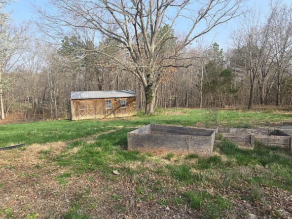 4th image of 3575 Dailey Rd