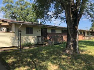 7009 SW Arborhaven Ln, Topeka, KS 66619