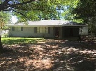 913 Joaneen Dr, Saraland, AL 36571