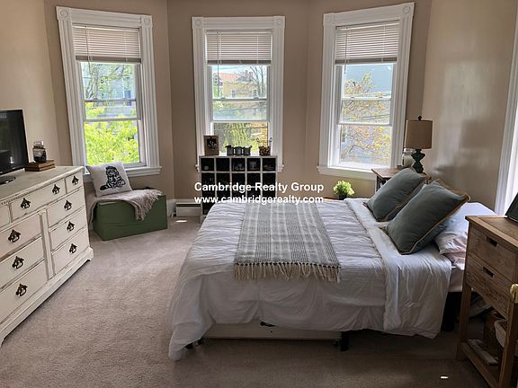 Bonus Room (used as bedroom)