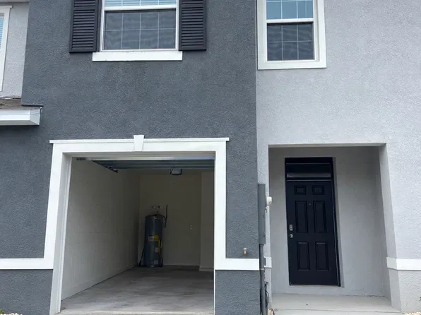 5246 Dragonfly Dr, Wildwood, FL 34785