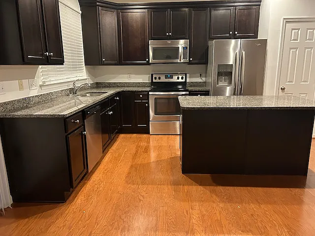 2 Alderbrook Ct — Photo 3