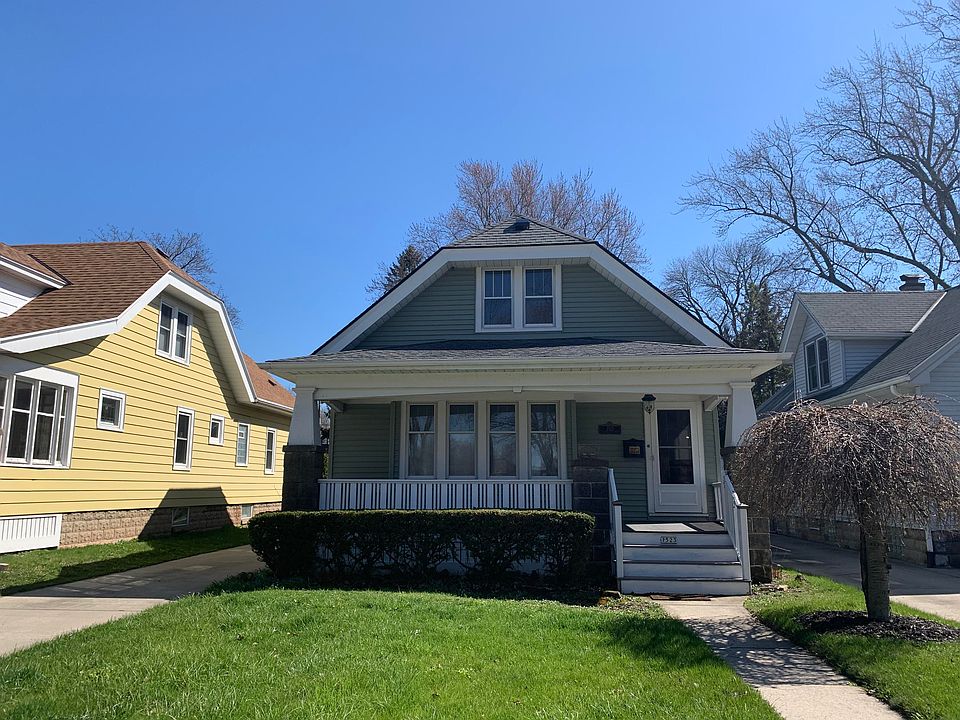 1st image of 1523 E Lake Bluff Blvd