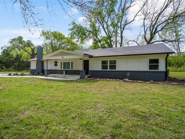 9410 E 17th Pl, Tulsa, OK 74112