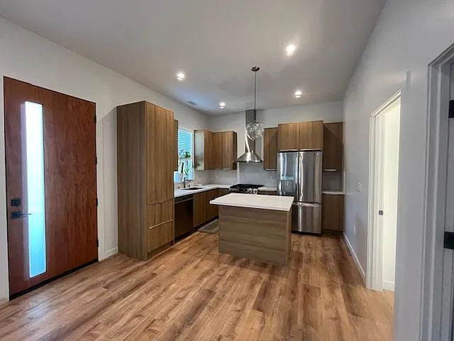 12515 Barbara Ave — Photo 18