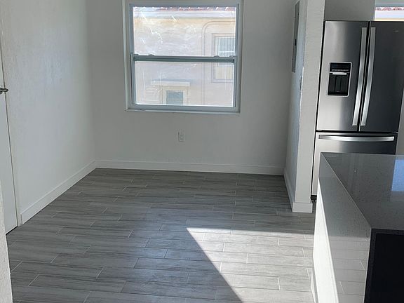 4th image of 1957 Marseille Dr APT 4