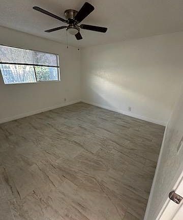 3rd image of 25220 Park Ave APT 2