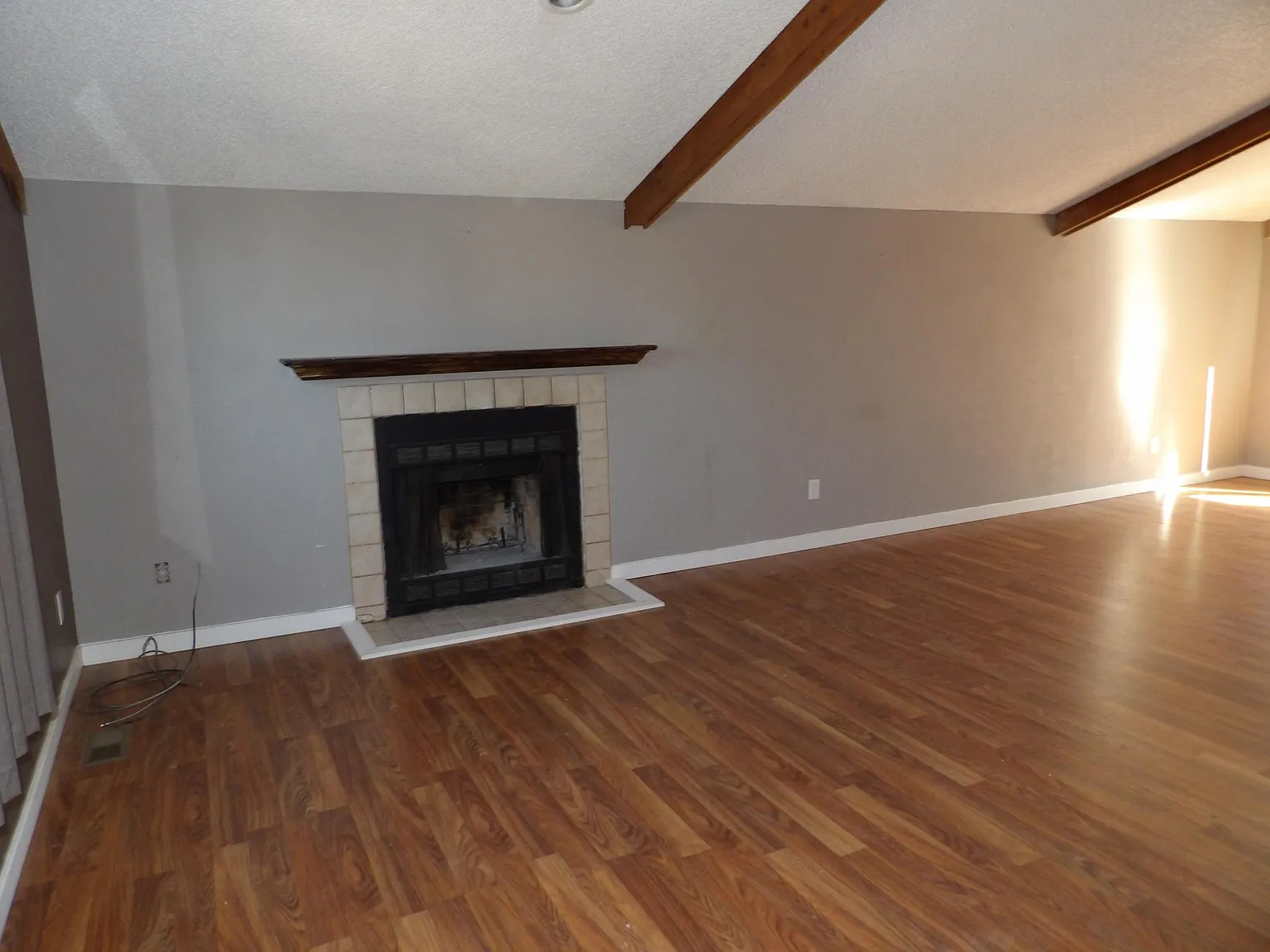 4 bed, $1,825 — Photo 3
