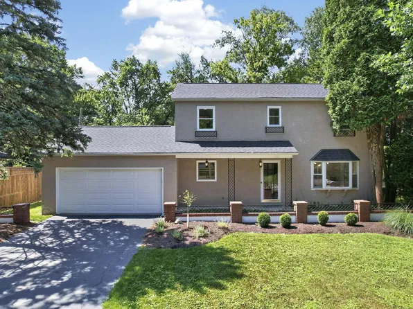 201 Chaucer Ct, Columbus, OH 43085