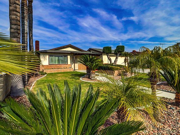 3rd image of 4340 Goldenrod Ct