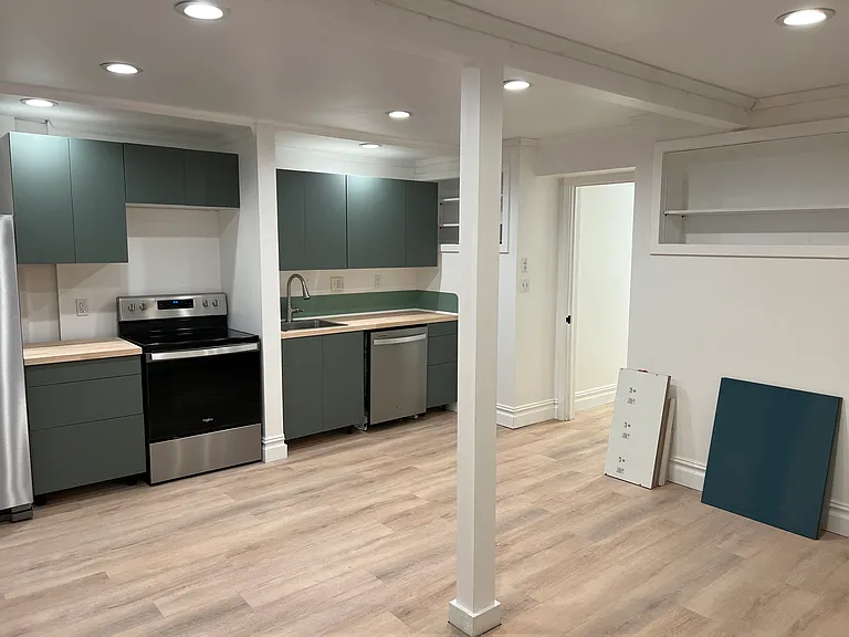 130 Fair St #1 — Photo 13