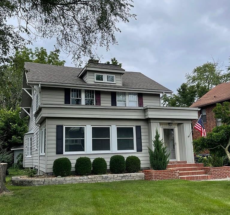 1st image of 1626 Lakewood Ave