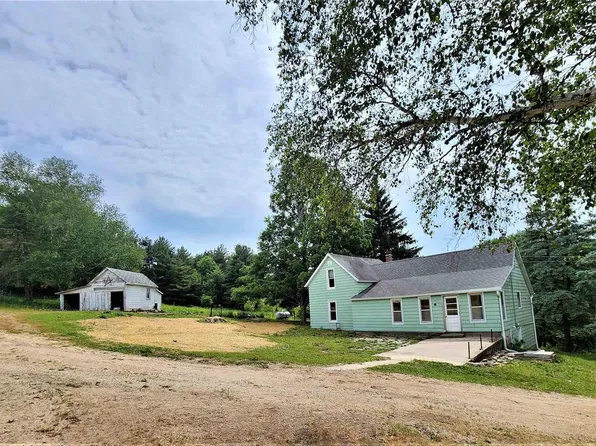 6302 County Road A, Lancaster, WI 53813