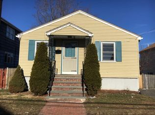 34 Charger St, Revere, MA 02151