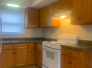 5700 W 35th St #5700-8N, Cicero, IL 60804
