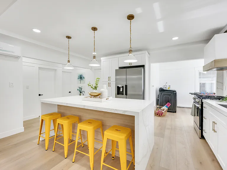 346 Molino Ave — Photo 26