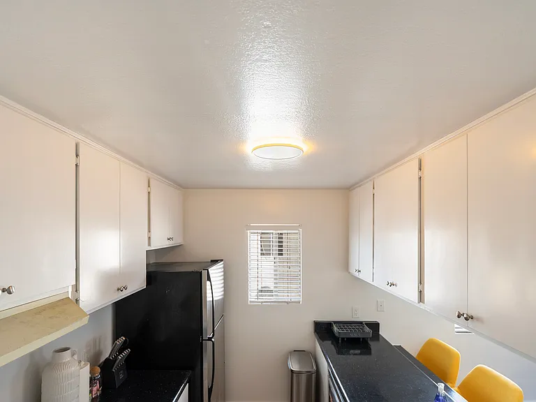 17851 N 40th St #101 — Photo 7