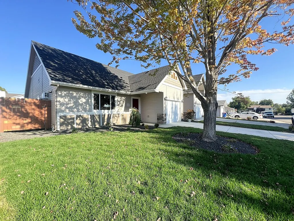 1 bed, 625 sqft, $1,750 — Photo 3