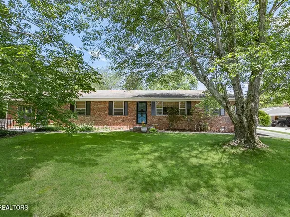 2009 Cedar Ln, Kingston, TN 37763