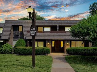 60 Rambling Brook Ln APT A2, Glastonbury, CT 06033